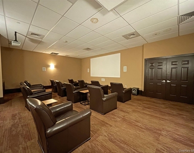 300 Mamaroneck Avenue - Photo Thumbnail 13