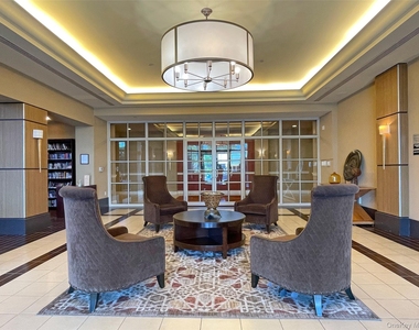 300 Mamaroneck Avenue - Photo Thumbnail 7
