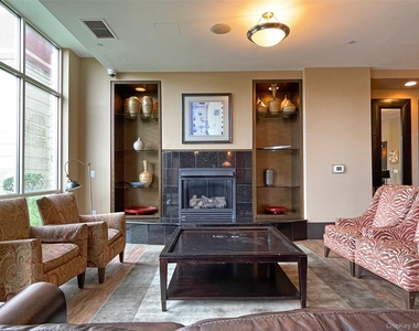 300 Mamaroneck Avenue - Photo Thumbnail 11