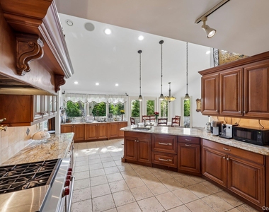 1304 Harbor Road - Photo Thumbnail 17