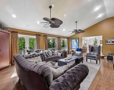 1304 Harbor Road - Photo Thumbnail 7