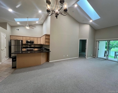 703 Constance Lane - Photo Thumbnail 4