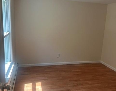 27 Gatto Drive - Photo Thumbnail 8