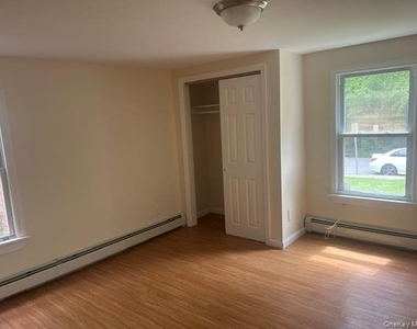 27 Gatto Drive - Photo Thumbnail 7
