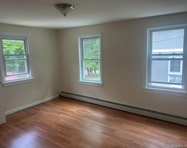 27 Gatto Drive - Photo Thumbnail 5