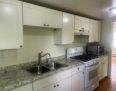 27 Gatto Drive - Photo Thumbnail 3