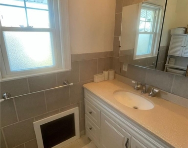 42 Brambach Avenue - Photo Thumbnail 12