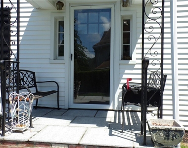42 Brambach Avenue - Photo Thumbnail 2