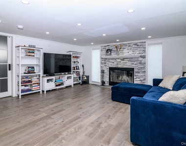 19 Maryland Avenue - Photo Thumbnail 8