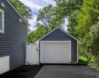 19 Maryland Avenue - Photo Thumbnail 2