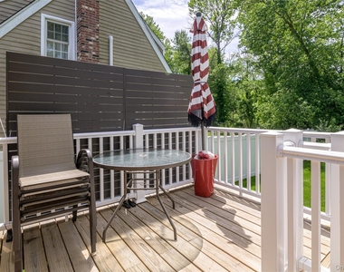19 Maryland Avenue - Photo Thumbnail 6