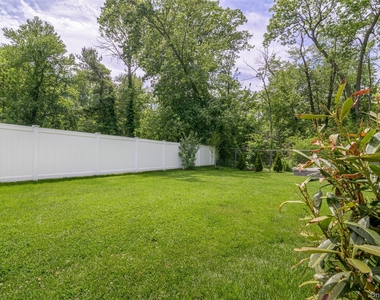 19 Maryland Avenue - Photo Thumbnail 7