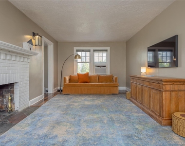 154 Bell Road - Photo Thumbnail 5