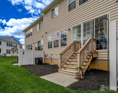 3305 Charleston Drive - Photo Thumbnail 27