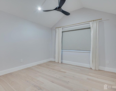 145 Center Street - Photo Thumbnail 34