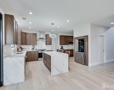 145 Center Street - Photo Thumbnail 11