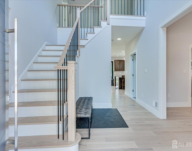 145 Center Street - Photo Thumbnail 5