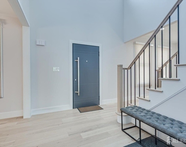 145 Center Street - Photo Thumbnail 4