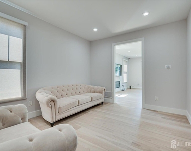 145 Center Street - Photo Thumbnail 6