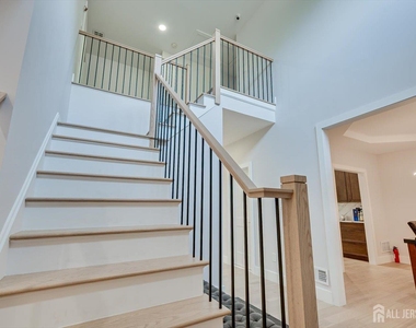 145 Center Street - Photo Thumbnail 27