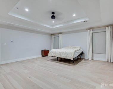 145 Center Street - Photo Thumbnail 29