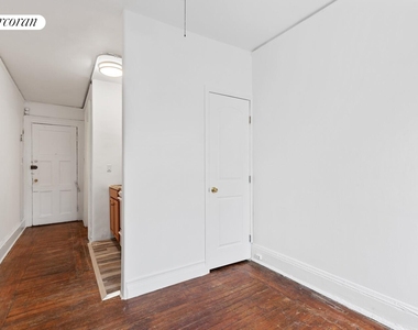 120 Montague Street - Photo Thumbnail 2