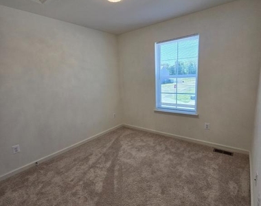 12 Pitch Pine Court - Photo Thumbnail 28