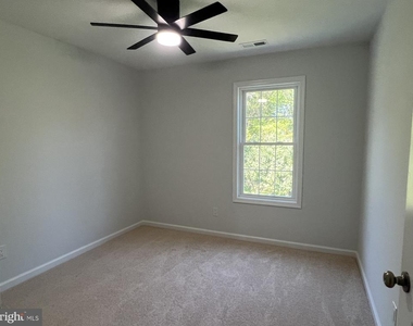 291 Acton - Photo Thumbnail 10