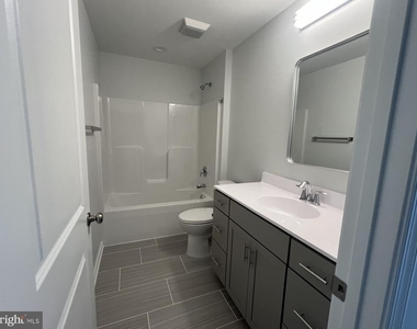 291 Acton - Photo Thumbnail 11