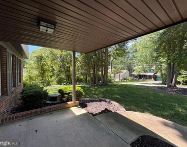 2026 Admiral Drive - Photo Thumbnail 22