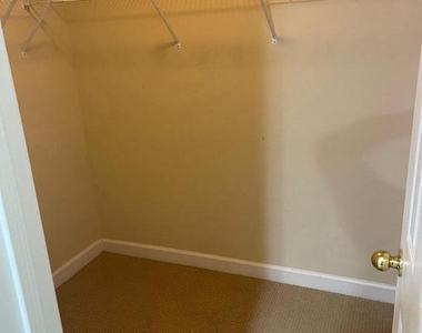 100 Davidson Street - Photo Thumbnail 3