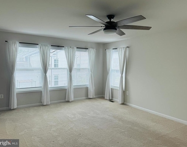 454 Coastal Avenue - Photo Thumbnail 29