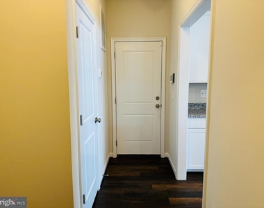 454 Coastal Avenue - Photo Thumbnail 11