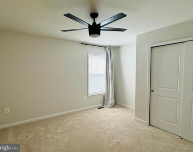 454 Coastal Avenue - Photo Thumbnail 16