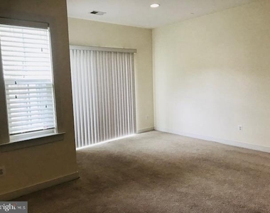 201 Shamrock Drive - Photo Thumbnail 24