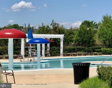 201 Shamrock Drive - Photo Thumbnail 27