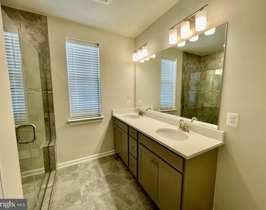 14955 River Walk Way - Photo Thumbnail 13