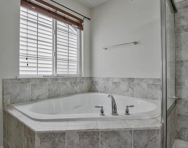 3461 Eagle Ridge Drive - Photo Thumbnail 27