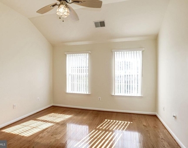 750 Monument Avenue - Photo Thumbnail 26