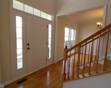14201 Reidhall Place - Photo Thumbnail 7