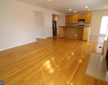 14201 Reidhall Place - Photo Thumbnail 27