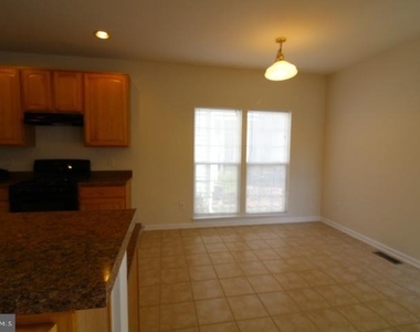 14201 Reidhall Place - Photo Thumbnail 17