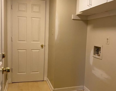 9621 Bainbridge Court - Photo Thumbnail 23