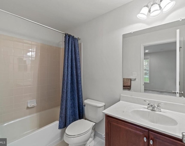 23265 Hanworth Street - Photo Thumbnail 19