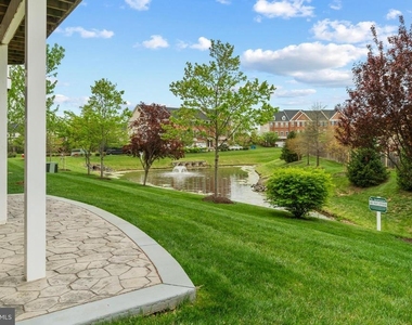 23265 Hanworth Street - Photo Thumbnail 20