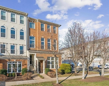 42309 Onyx Terrace - Photo Thumbnail 28