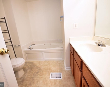 42309 Onyx Terrace - Photo Thumbnail 25