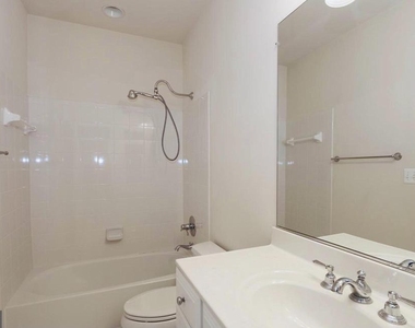6758 Darrells Grant Place - Photo Thumbnail 27