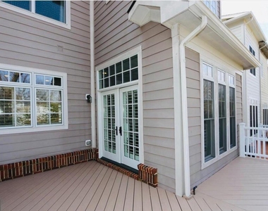 6758 Darrells Grant Place - Photo Thumbnail 16