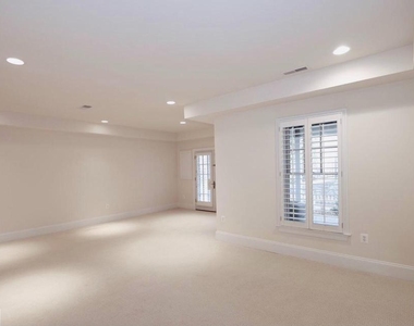 6758 Darrells Grant Place - Photo Thumbnail 29